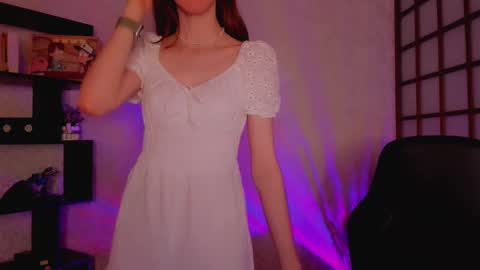 Snapshot of kate_cuddle chatting on December 31, 1:47 am Kate online show from December 31, 1:47 am