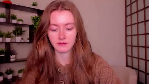 Snapshot of kate_cuddle chatting on September 15, 2:31 am Kate online show from September 15, 2:31 am