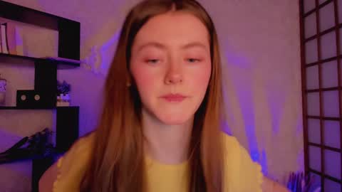 Snapshot of kate_cuddle chatting on February 3, 3:09 am Kate online show from February 3, 3:09 am
