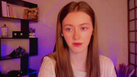 Snapshot of kate_cuddle chatting on January 27, 2:10 am Kate online show from January 27, 2:10 am