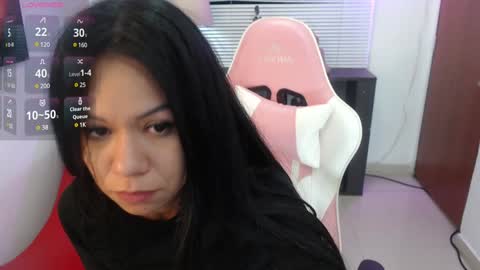 Snapshot of kate_owenns chatting on December 13, 3:54 pm Kate online show from December 13, 3:54 pm