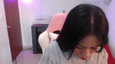 Snapshot of kate_owenns chatting on January 22, 12:06 pm Kate online show from January 22, 12:06 pm