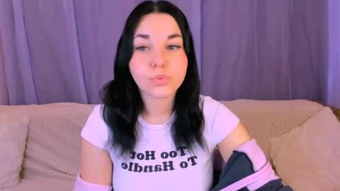 KATE online show from February 6, 6:39 am