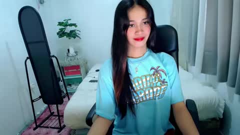 Kate online show from December 16, 11:44 am