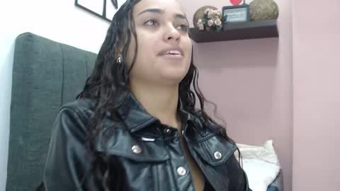Snapshot of kate_stam chatting on February 26, 1:11 pm Kari online show from February 26, 1:11 pm