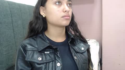 Snapshot of kate_stam chatting on January 30, 2:04 pm Kari online show from January 30, 2:04 pm