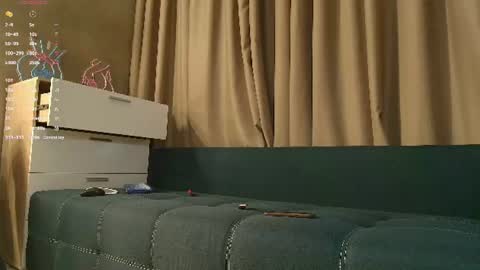 kateample online show from June 14, 7:03 pm