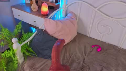 Kate online show from October 17, 3:37 pm