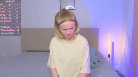 katebunnys online show from February 13, 8:49 am