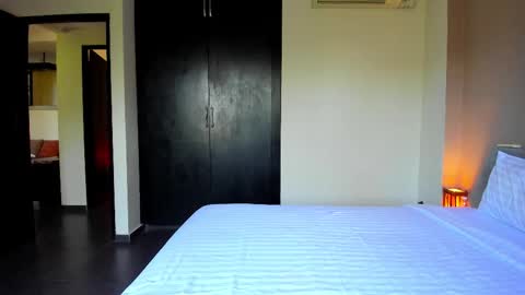 Kate new profile same me undercostruction online show from March 1, 8:03 am