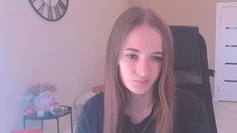 katekayer online show from September 21, 8:24 am