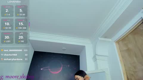 Snapshot of katemoorex chatting on October 21, 1:15 pm KateMoorex online show from October 21, 1:15 pm