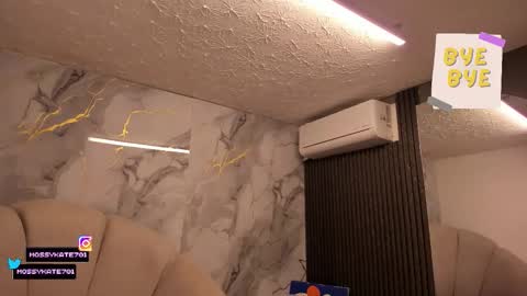 Im Katherine but call me Kate  online show from February 1, 12:15 pm