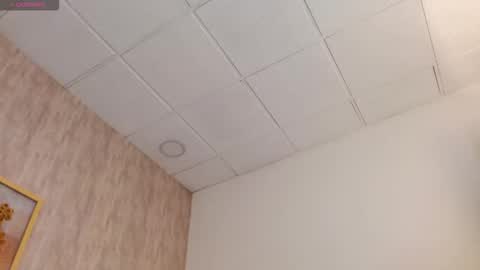 katerin online show from December 16, 8:15 pm