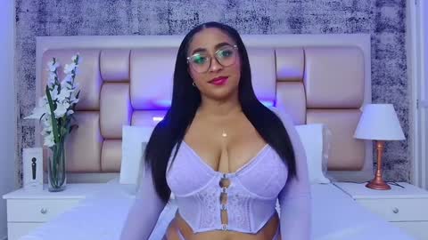 Snapshot of katevenegas chatting on January 17, 3:22 pm Kate Venegas online show from January 17, 3:22 pm