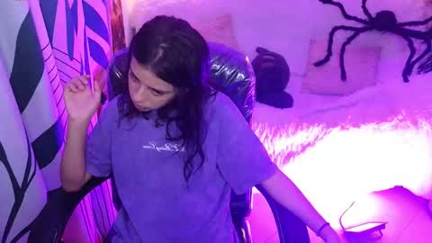 Snapshot of kathie_lozada chatting on October 2, 5:34 am kathie_lozada online show from October 2, 5:34 am