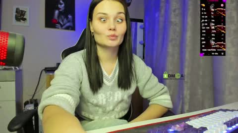 Kathie online show from February 3, 6:17 pm