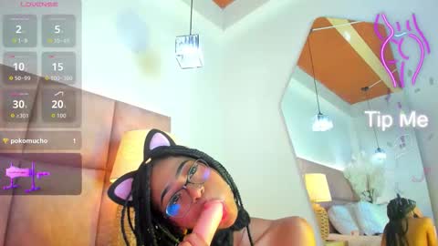 Snapshot of kathiik chatting on October 24, 1:23 am kathiik online show from October 24, 1:23 am