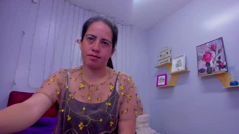 Paola online show from December 14, 1:16 pm