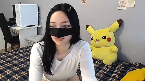 KathrineBerry online show from December 16, 3:40 am