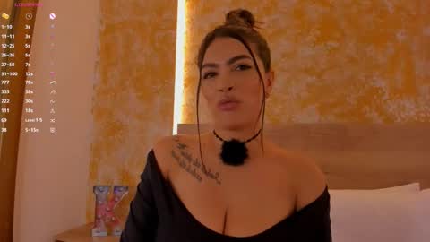 Kathy   online show from October 14, 8:22 pm