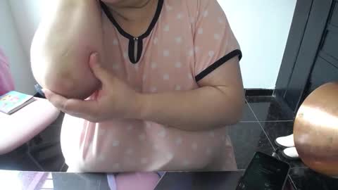 Snapshot of kathybigboobsbbw_ chatting on December 19, 4:13 pm KathyWelcome my rooomLovense is active my orgasms in your handsGive me more pleasure a PVT is open PVT online show from December 19, 4:13 pm