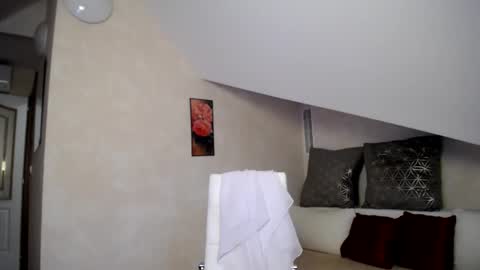 Snapshot of kathylovexxx chatting on October 13, 4:59 am Kathy online show from October 13, 4:59 am