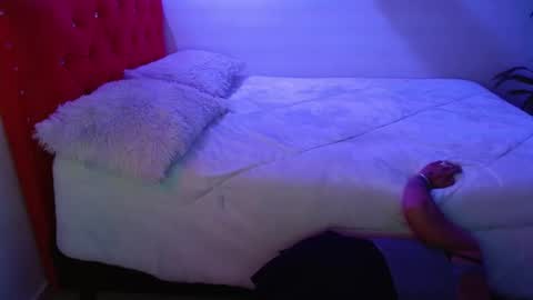 Katia collins online show from December 6, 4:03 am
