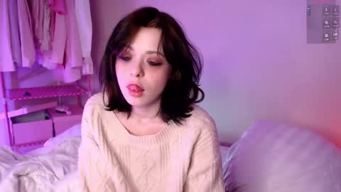 Katie Deville online show from February 26, 1:15 am