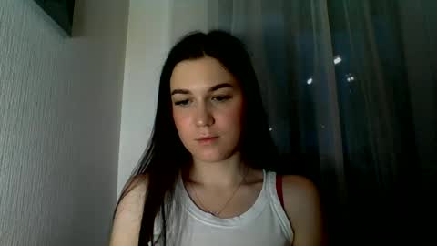 katie_foxi online show from June 14, 8:20 pm