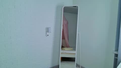 Snapshot of katie_ktk chatting on October 1, 2:33 pm Katie online show from October 1, 2:33 pm