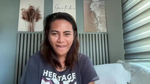 katiefrox  online show from July 18, 5:55 am
