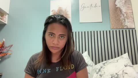 katiefrox  online show from August 1, 3:52 am
