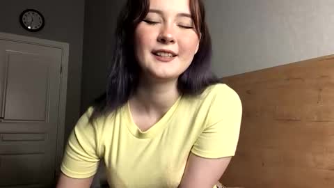Katlyn  online show from September 22, 4:33 am