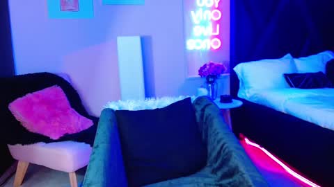 KATO online show from March 6, 1:35 pm