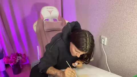 Snapshot of katrin_kristal chatting on October 19, 7:27 pm   naked in pvt show 100 tk online show from October 19, 7:27 pm