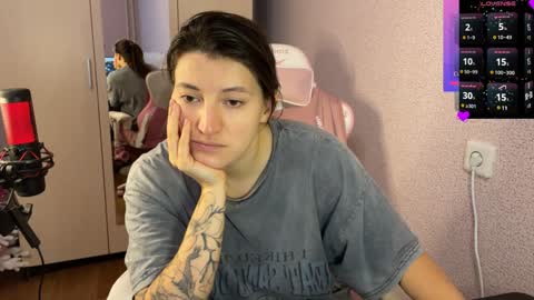   naked in pvt show 100 tk online show from February 4, 10:54 am