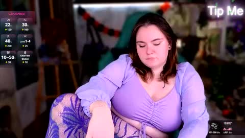 Snapshot of katrinclub chatting on October 31, 7:07 pm Katrin online show from October 31, 7:07 pm