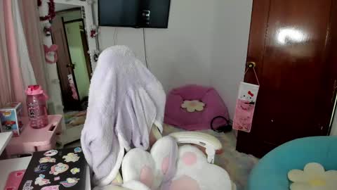 Snapshot of katrinrosex chatting on March 11, 1:16 am Katrin online show from March 11, 1:16 am