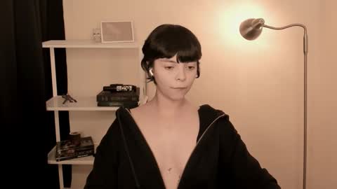 katsuro online show from October 13, 8:55 pm