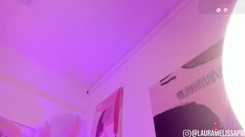 Snapshot of katte_hood_ chatting on October 31, 6:04 am katte_hood_ online show from October 31, 6:04 am