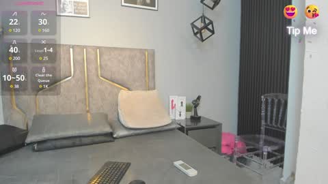 Snapshot of kattejordan chatting on January 19, 3:39 am Katerine online show from January 19, 3:39 am