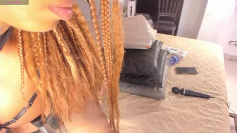 Snapshot of kattejordan chatting on January 29, 3:54 am Katerine online show from January 29, 3:54 am