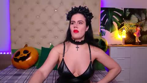 Snapshot of kattiesims chatting on October 28, 6:13 pm KattieSims online show from October 28, 6:13 pm