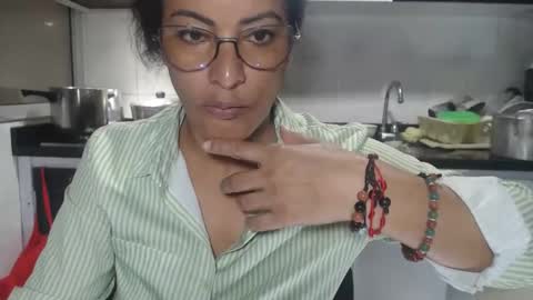 Snapshot of kattleyagray chatting on October 8, 11:58 am KattleyaGrey online show from October 8, 11:58 am