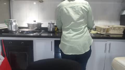 Snapshot of kattleyagray chatting on October 26, 1:12 am KattleyaGrey online show from October 26, 1:12 am