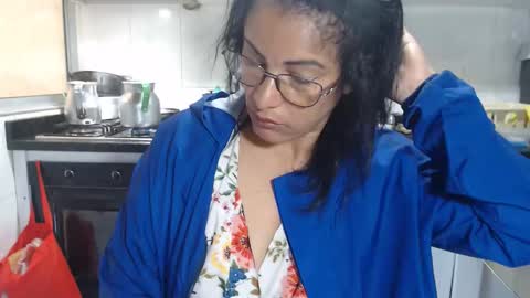 Snapshot of kattleyagray chatting on September 26, 3:09 pm KattleyaGrey online show from September 26, 3:09 pm