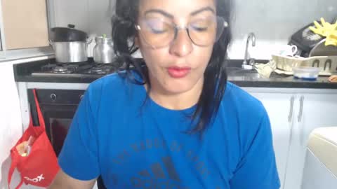 Snapshot of kattleyagray chatting on September 25, 1:10 pm KattleyaGrey online show from September 25, 1:10 pm