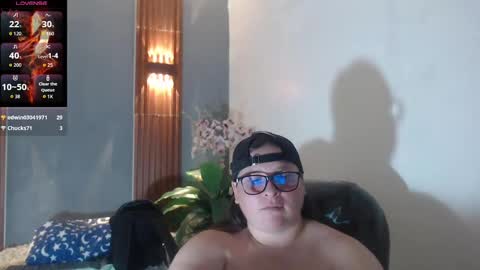 Snapshot of katty_findom_ chatting on September 26, 6:27 pm katty online show from September 26, 6:27 pm