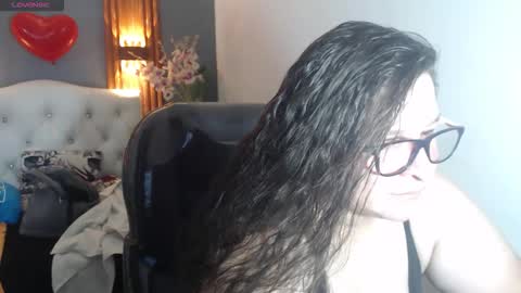 katty online show from February 25, 9:19 am